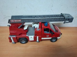 Camión Bomberos Bruder Escalera Extensible