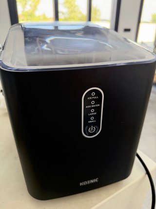 Máquina de Hielo Portátil KOENIC como nueva