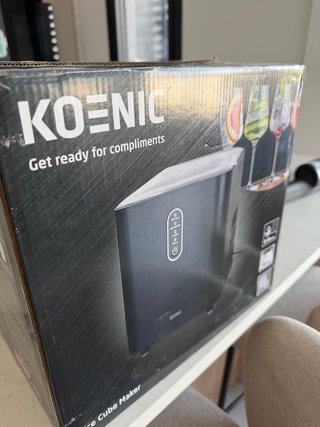 Máquina de Hielo Portátil KOENIC como nueva