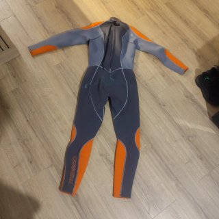 Traje neopreno  Talla M 2.5mm