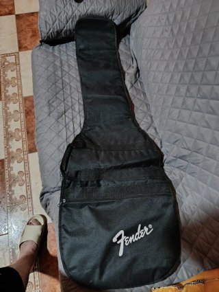 Bajo Squier Negro