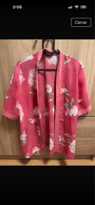 Kimono floral rosa talla única