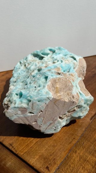 Aragonite Azzurra XL (1.6Kg) Pakistan