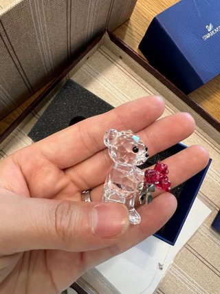 Figura Swarovski Oso con Rosas