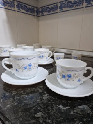 Arcopal Tazas Pequeñas Flores Azules
