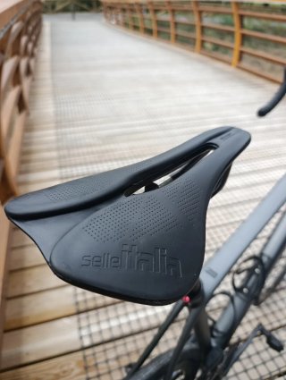 Bicicleta de carretera MMR Grand Tour