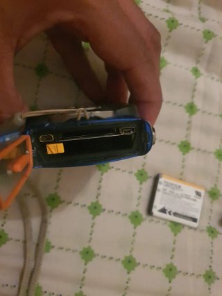 2 Fotocamere Digitali Fujifilm (Non Testate)