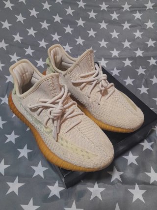 Zapatillas Adidas Boost Beige/Amarillas