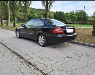 Mercedes-Benz  CLK 2002