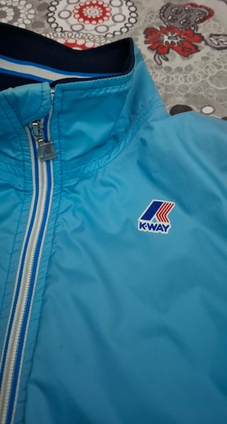 Giubbotto K-Way impermeabile azzurro