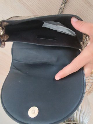 Bolso Mango estampado piel serpiente