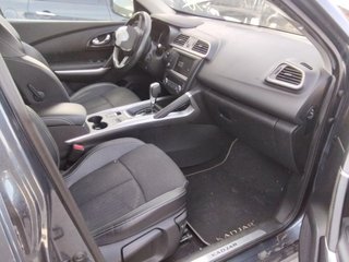 1876310 562104ea2a amortiguador renault kadjar