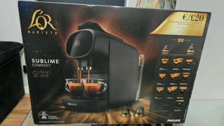 Cafetera nespresso capsulas LOR Barista Negra