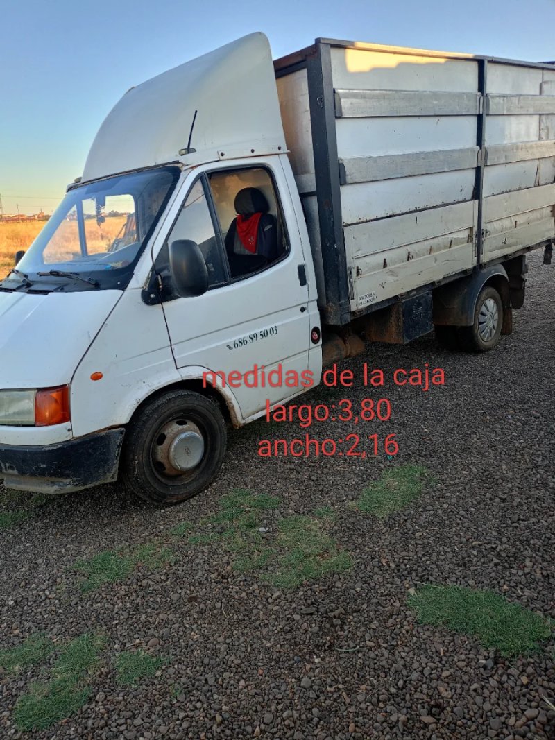 Ford Transit 1997 - foto 1