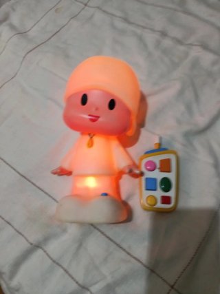 Pocoyó Luminoso con Mando