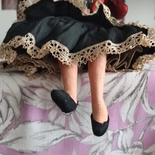 Muñeca folclórica vintage años 60