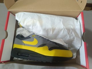 Nike Air Max 1 Talla  43. Amarillo