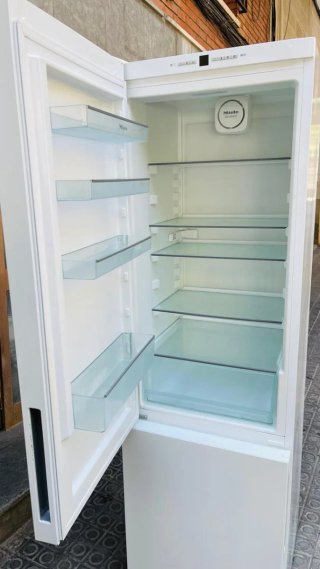 Nevera,  fridge,  frigorífico,  refrigeradora,