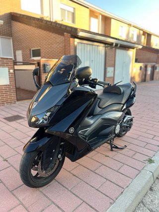 Yamaha Tmax 530 ABS Negra