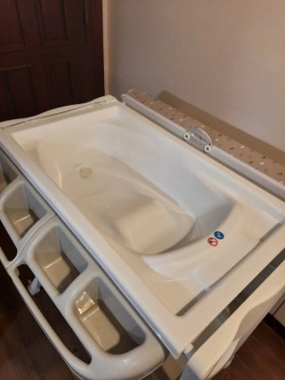 Bañera + cambiador Bébé Confort | Pack completo