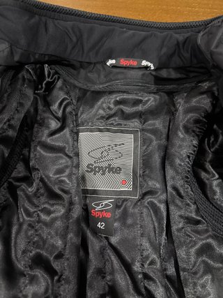 Abrigo Moto Negro