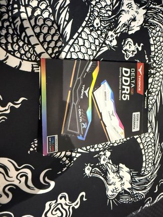 Memória RAM T-Force Delta DDR5 32GB (2x16GB)