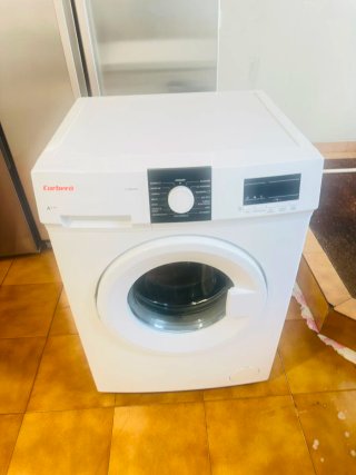Lavadora Corbero A+++ 8KG semi nueva con garantía