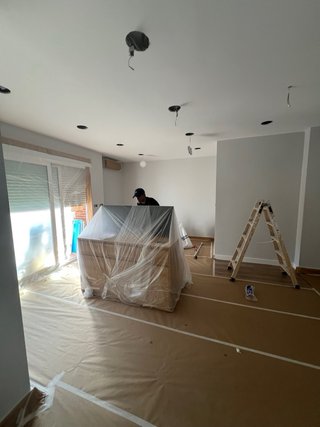 QUITAR GOTELE, ALISADOR, PINTOR