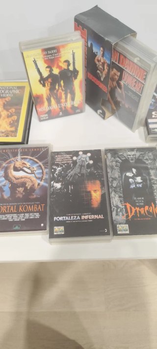 Vendo lote de 15 películas originales VHS