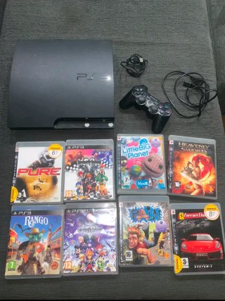 Consola PS3 Slim Negra + 7 Juegos