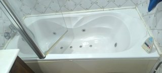 Mueble de baño madera y mármol