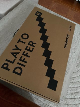 Gigabyte AERO X16 – RTX 5060 8GB + AMD Ryzen AI 7