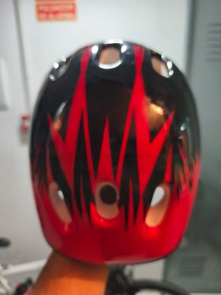 2 Cascos Btwin para niñ@s