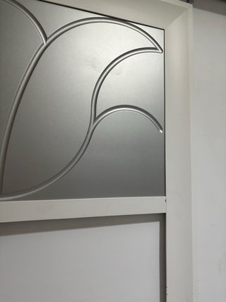 Cabecero de metal y madera