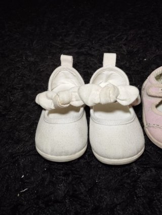 Barefoot niña T20