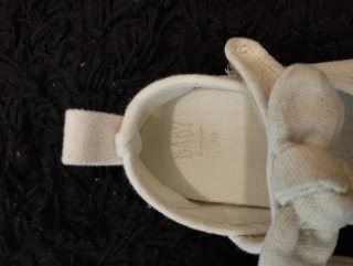 Barefoot niña T20