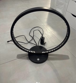 Lámpara de mesa LED Aro Negro