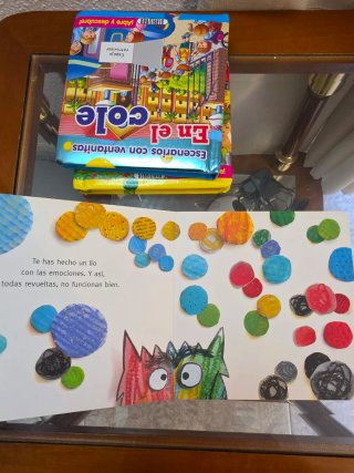 Pack cuentos dinosaurios pop up y el monstruo