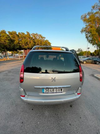 Peugeot 807 2010
