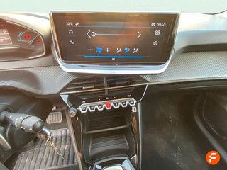 Peugeot 208 Style HYBRID 110 eDCS6