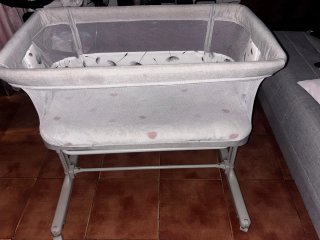 Cuna de bebé colecho gris