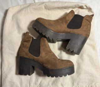 Botas marrones de moonë