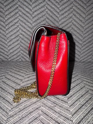 Bolso DKNY Rojo Piel Serpiente Cadena Dorada