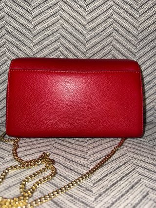 Bolso DKNY Rojo Piel Serpiente Cadena Dorada