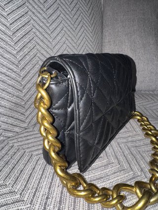 Bolso Zara Negro Cadena Dorada