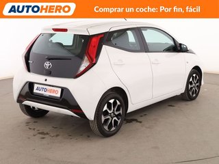 Toyota Aygo X Cross 1.0 Play