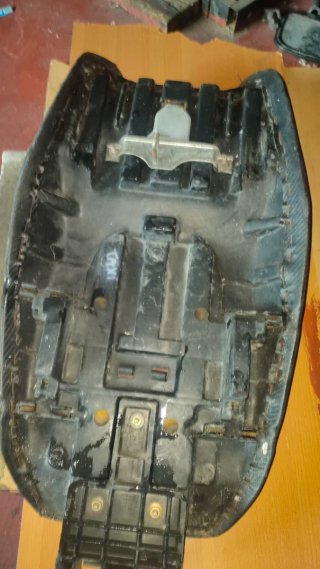 Asiento honda cb500 carburador 96/2003