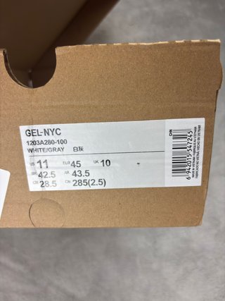 ASICS Kayano GEL-NYC Talla 45  En Blanco