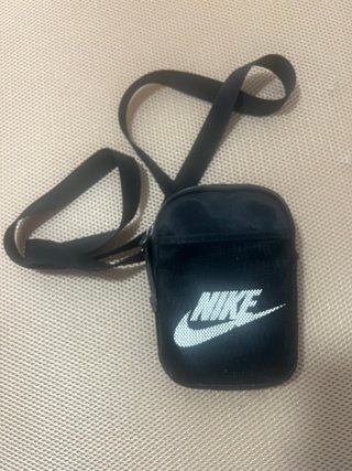 Bandolera Nike Negra