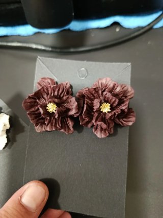Pendientes Flores Arcilla Polimérica Dorados
